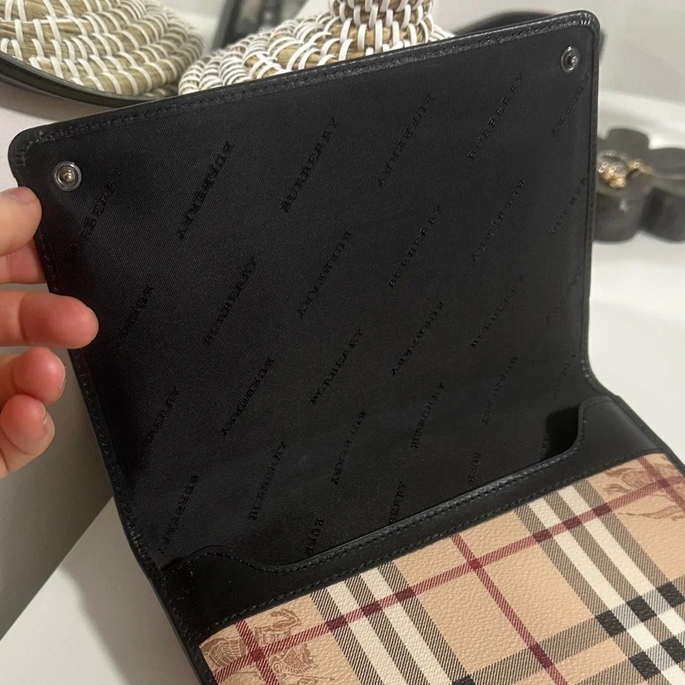 Burberry Tablet Sleeve - Perfect condition
